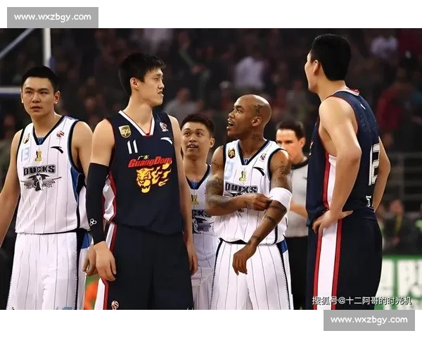 马布里vs广东巅峰对决引爆赛场激情与时代记忆篮球风云再起书写传奇篇章